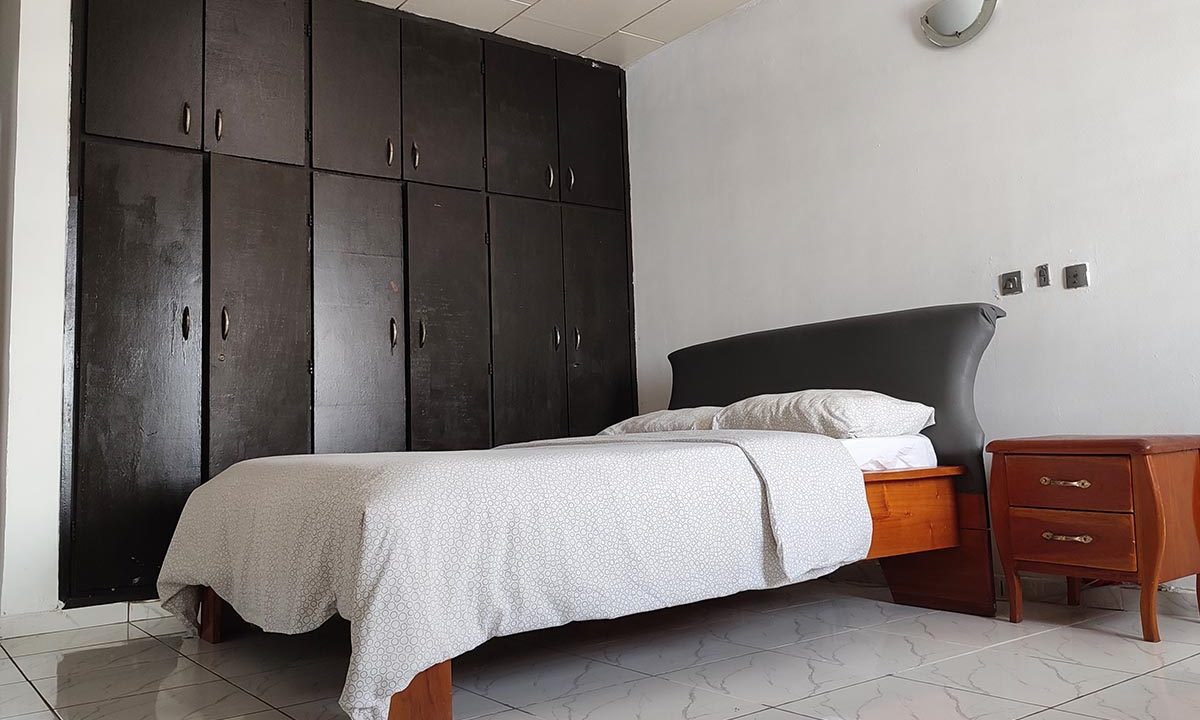 Angré Villa Roof F442