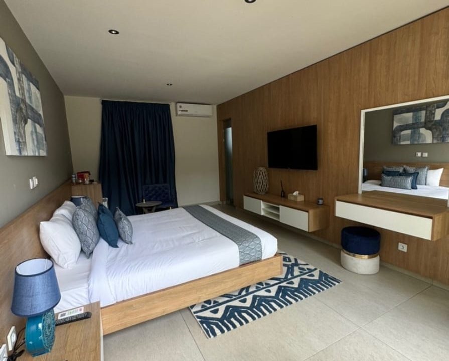 01e6ef99-7fc4-423a-823b-076e0d7ef0fb