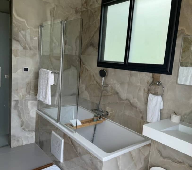 0f188566-b378-4b7c-bea8-ef54bb025235